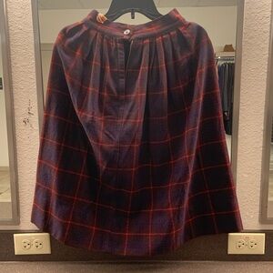 VTG 1950’s Earnest Donath Plaid Wool Skirt Small